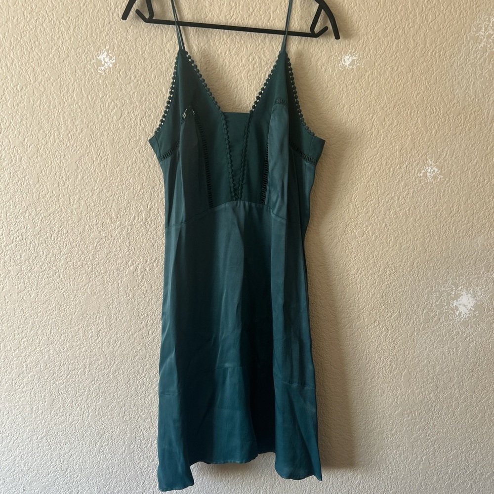 H&M Dark Green Sleeveless Top